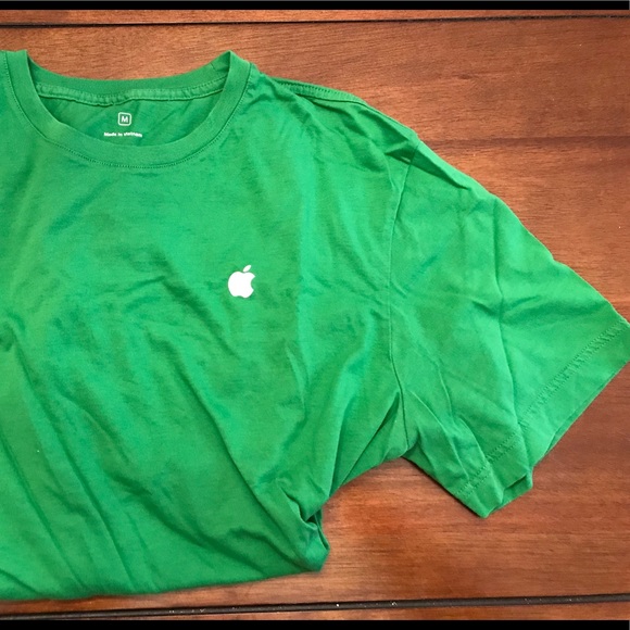 Genuine GREEN Apple Employee T-shirts - Picture 2 of 4